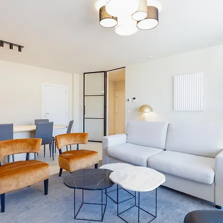 Leader - Casselbergh Residences شقة *